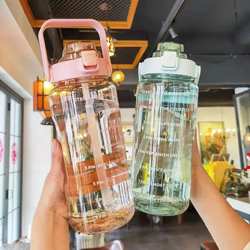Large Capacity 2000ml Sports Water Bottle with Straw, Leak-Proof and Drop-Resistant Design, Portable and Scaled for Easy Hydration