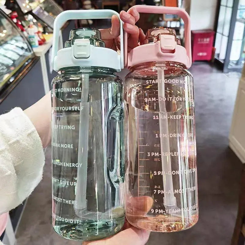 Large Capacity 2000ml Sports Water Bottle with Straw, Leak-Proof and Drop-Resistant Design, Portable and Scaled for Easy Hydration