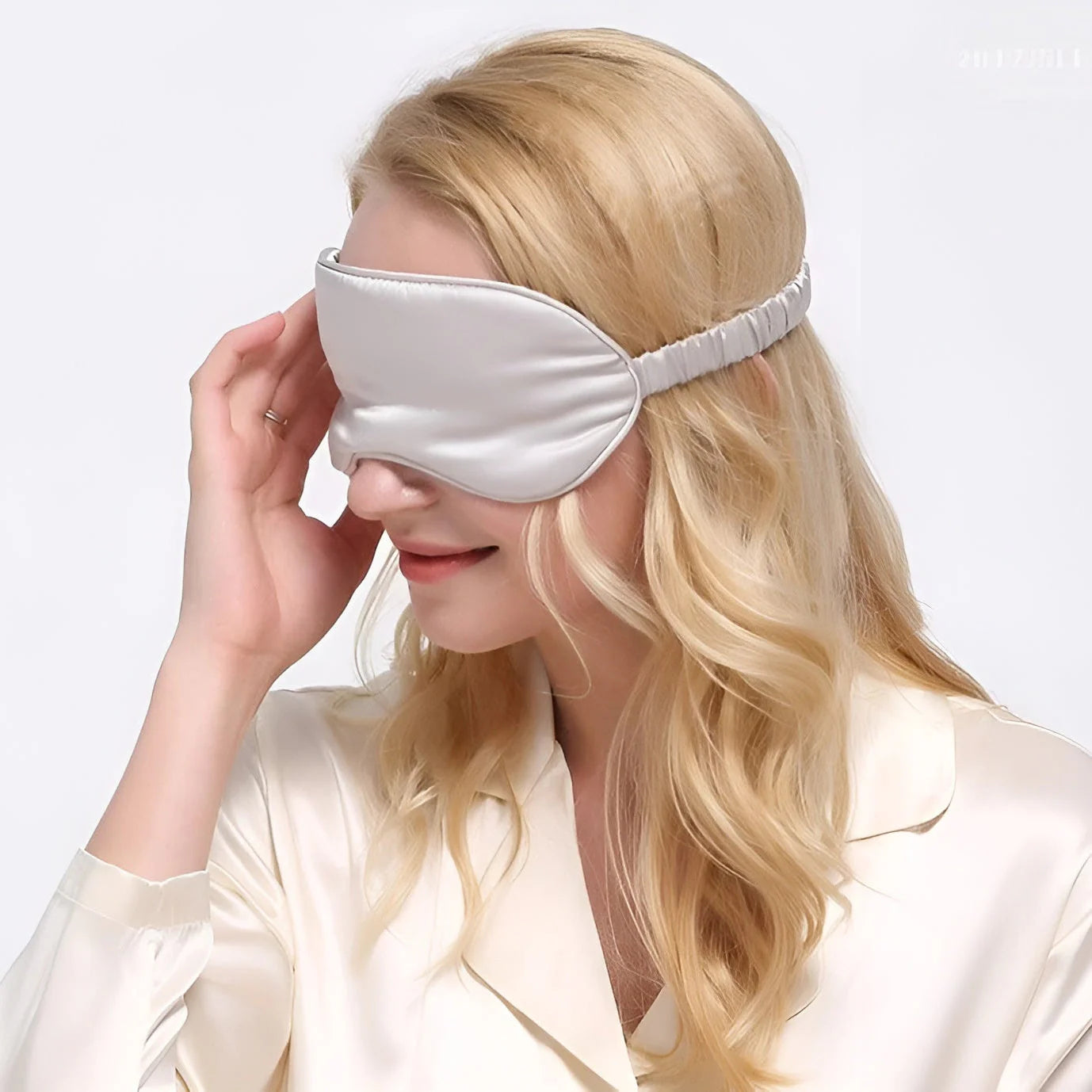Silvarest Luxury Silk Sleep Eye Mask
