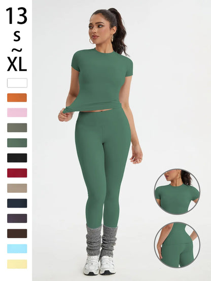 Women's Athletic Wear Set: Slim-Fit Short-Sleeve Top and High-Waisted Yoga Pants for Gym, Running, and Outdoor Activities