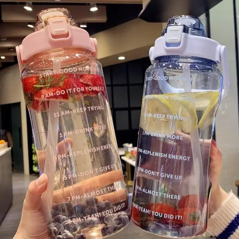 Large Capacity 2000ml Sports Water Bottle with Straw, Leak-Proof and Drop-Resistant Design, Portable and Scaled for Easy Hydration